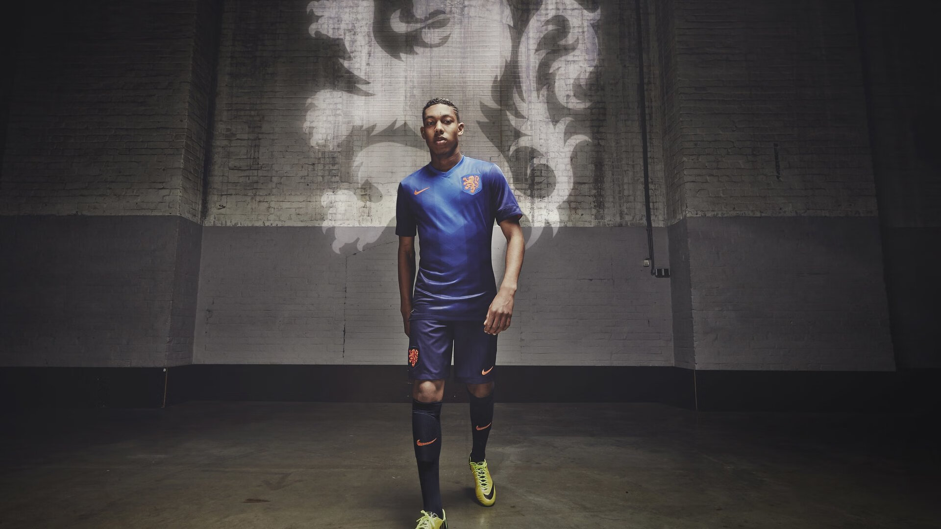 米兰体育APP-马修·图穆亚在关键时刻的突破与反击，让袋鼠队屡屡逆转局面，马修穆勒